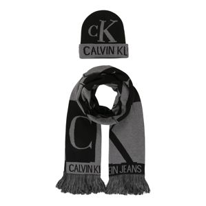 Calvin Klein Jeans Čepice 'J MIRROR MONOGRAM SCARF + BEANIE'  černá / bílá
